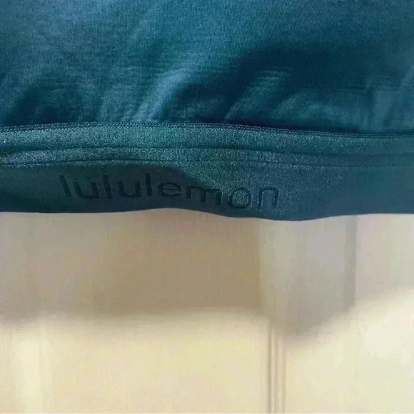 Lululemon Energy Bra Sz 32C - Picture 4 of 7